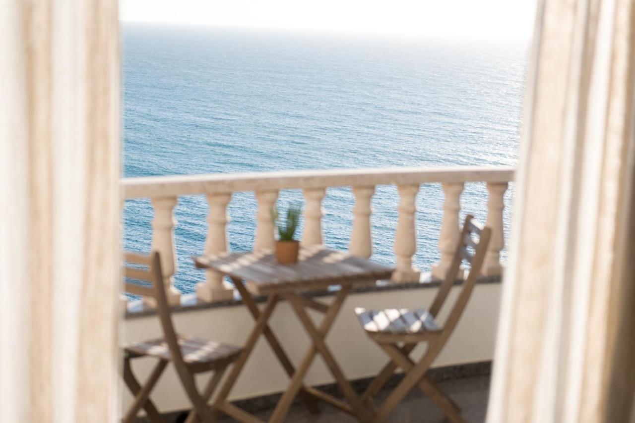 Laneez Ericeira Surf House Pansiyon Dış mekan fotoğraf
