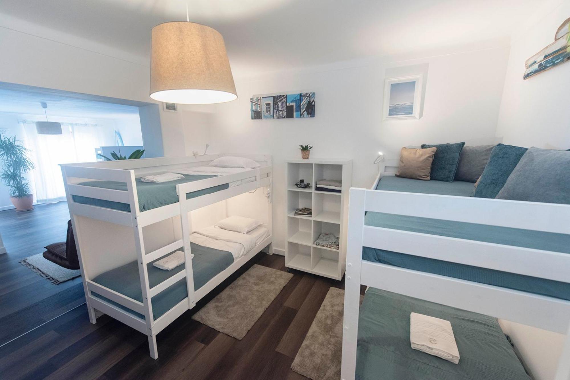 Laneez Ericeira Surf House Pansiyon Dış mekan fotoğraf
