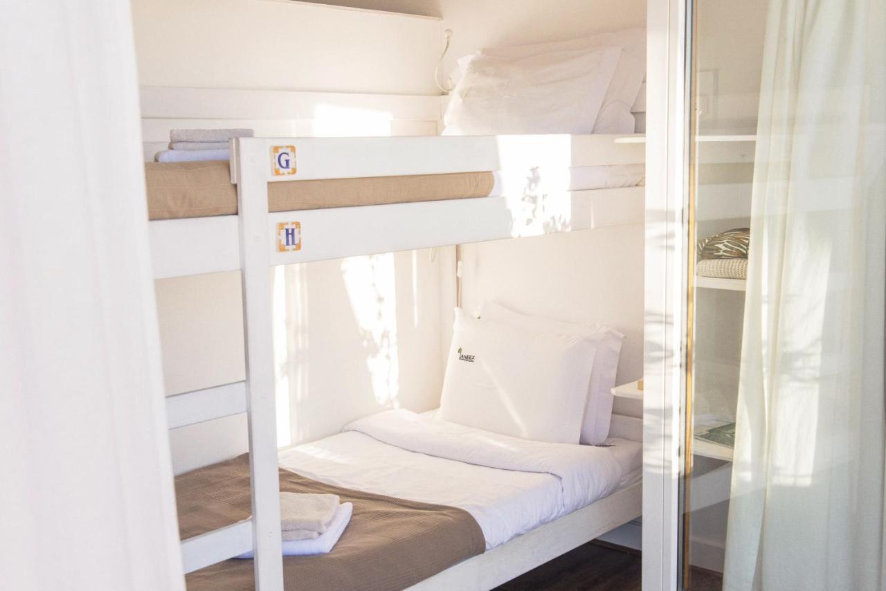 Laneez Ericeira Surf House Pansiyon Dış mekan fotoğraf